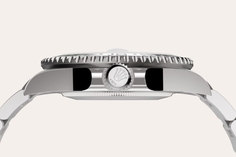 18 ct white gold