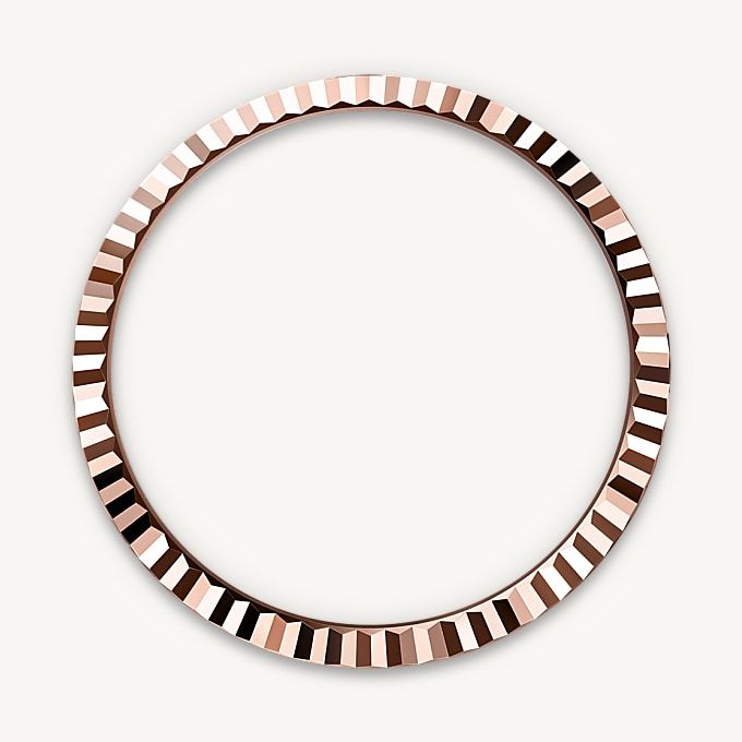 Fluted bezel
