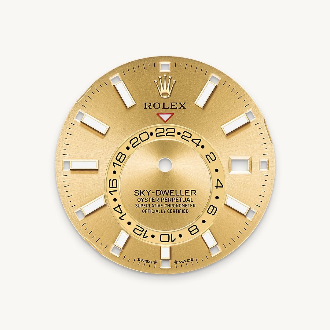 Champagne-colour dial